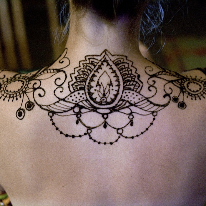 Henna tattoo workshop